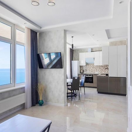 Direct Sea View Lägenhet Odessa Exteriör bild