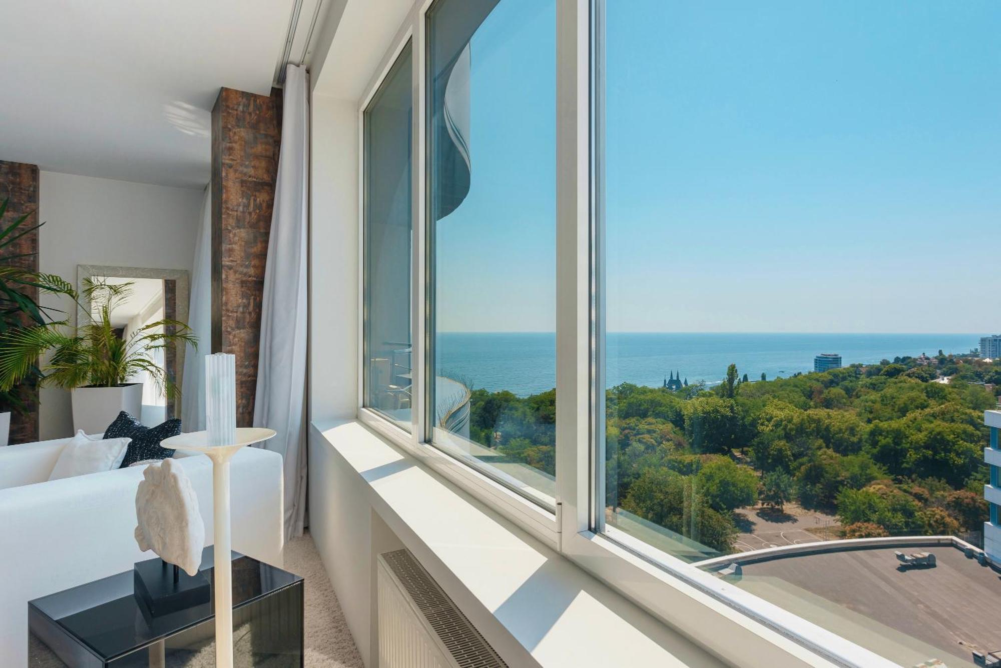 Direct Sea View Lägenhet Odessa Exteriör bild